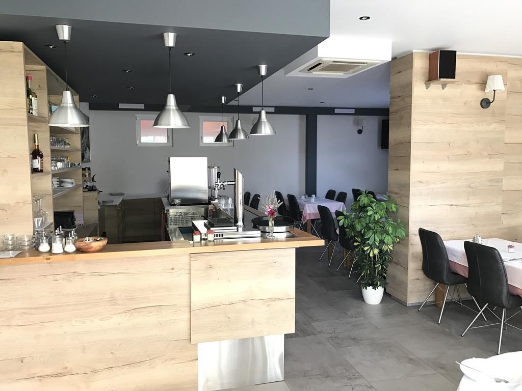 B&B Sidro Водице Екстериор снимка